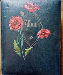 Victorian post card Album with 285 antique post card