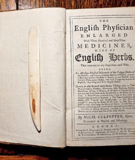 The English physician enlarged : with three hundred and sixty-nine medicines, made of English herbs, that were not in any impression until this. Being an astrologo-physical discourse of the vulgar herbs of this nation; containing a compleat method of physick, whereby a man may preserve his body in health, or cure himself ... /​ By Nich. Culpeper.