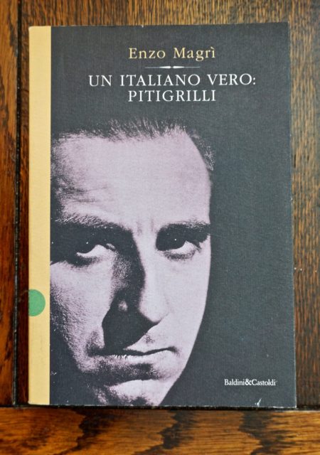 Enzo Magrì, Un italiano vero: Pitigrilli, Baldini & Castoldi, 1999