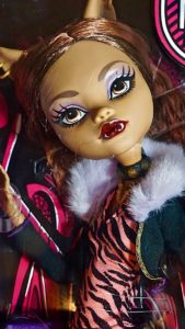 Extra Tall Monster High Doll, Clawdeen Wolf Daughter of the Werewolf