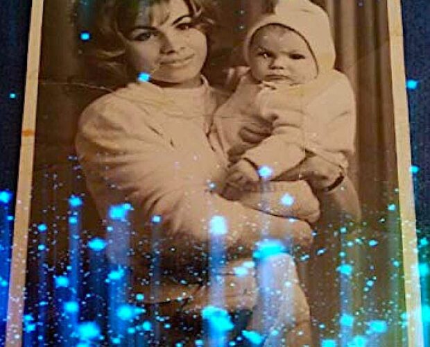 Space Mammy, Micro Canto