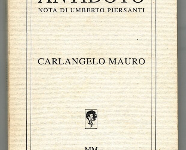 La poesia senza energia di Carlangelo Mauro