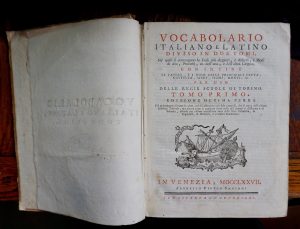 Vocabolario Italiano e latino, tomo primo, in Venezia,1777