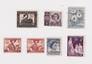 Lot of 7 Postage Stamp, Australia