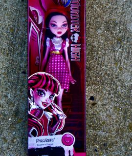 Monster High Dolly, Draculaura
