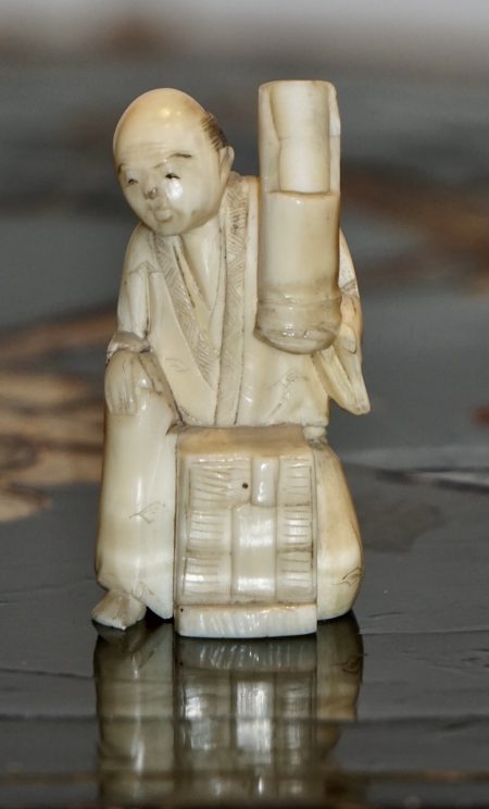 Antique Japanese Ivory figure 19th
