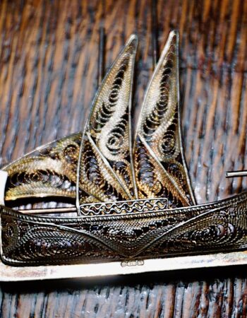 Antique 925 silver boat brooch