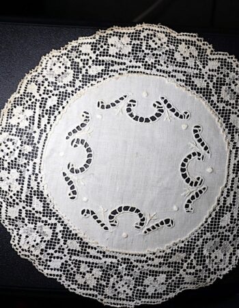 Ancient Handmade Carving Doily and Filet